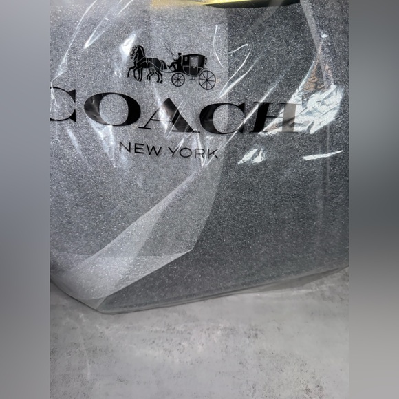 Coach Large Kisslock Frame Bag 2025 in Brass/Black Glovetanned Leather CBR51 NWT - Picture 12 of 16